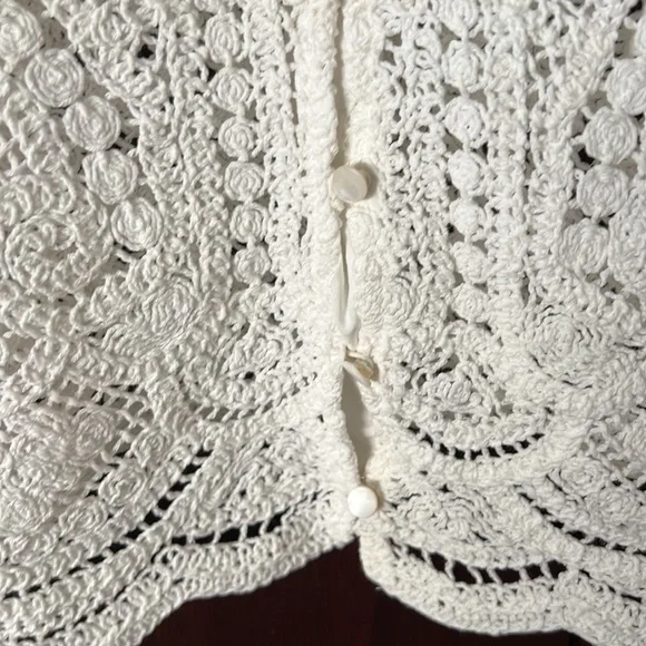 Sezane Cream Lace Blouse - Picture 4 of 9